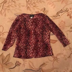 Brittany Black zigzag crinkle blouse